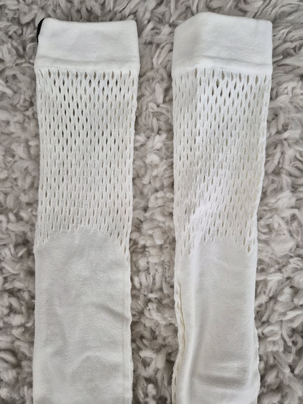 Alo Yoga White Fishnet Mesh Knee High Socks - Picture 8 of 10